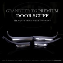 [CHANGE UP] Hyundai Grandeur TG - Premium LED Door Sill Scuff Plates